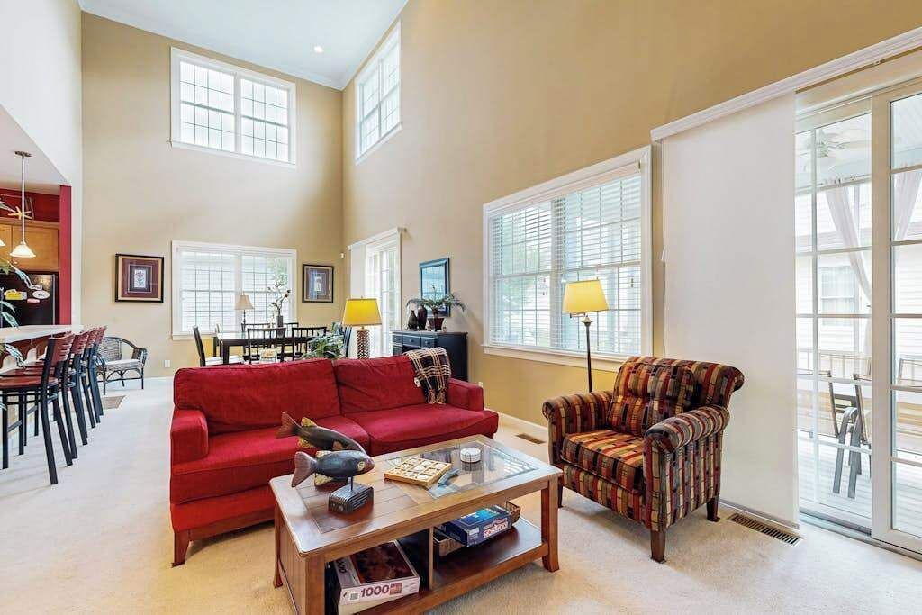Photo of Livingroom in The Commons