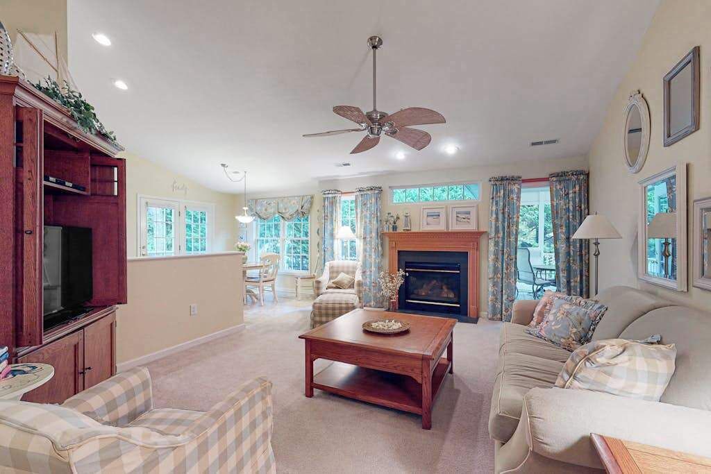 Photo of Livingroom in Ocean View