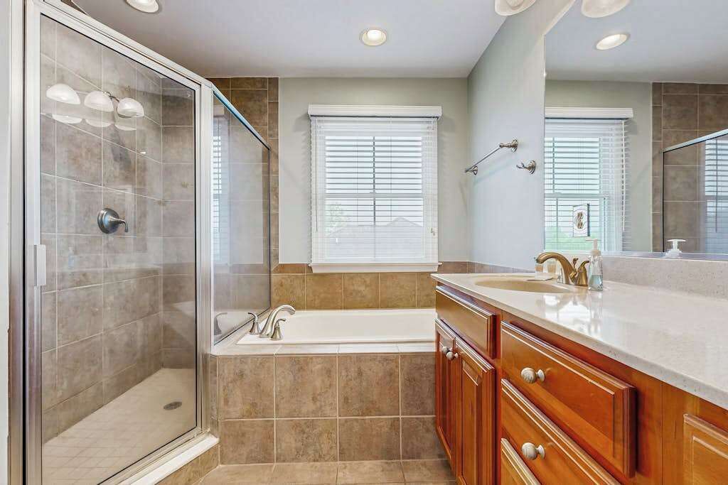 Photo of Bathroom in Sun Ridge
