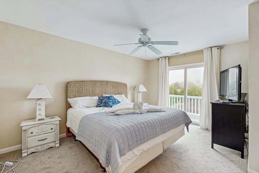 Photo of Bedroom in Sun Ridge