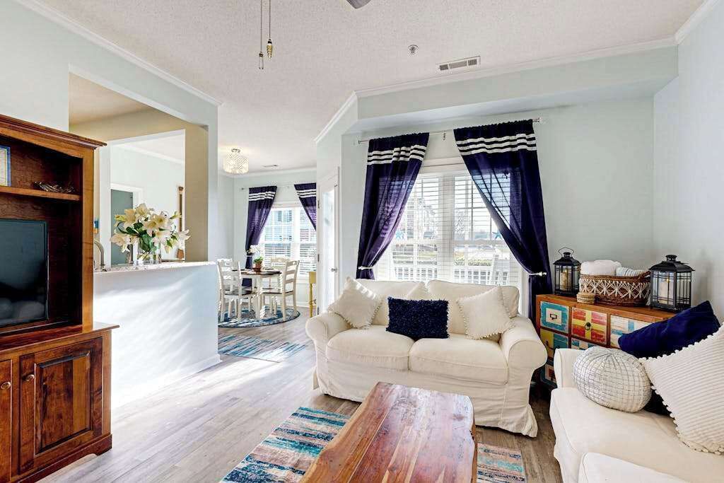 Photo of Livingroom in Villages of Five Points