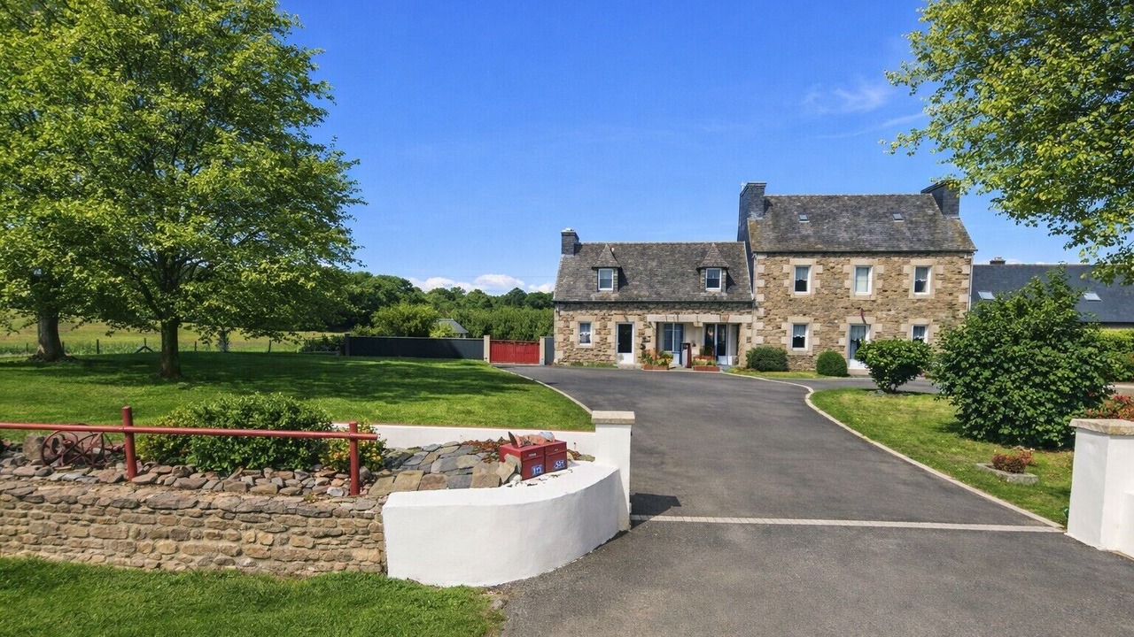 Photo of Outdoor in Plougonven