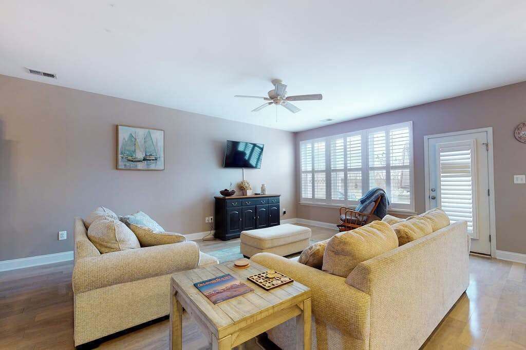 Photo of Livingroom in Millville
