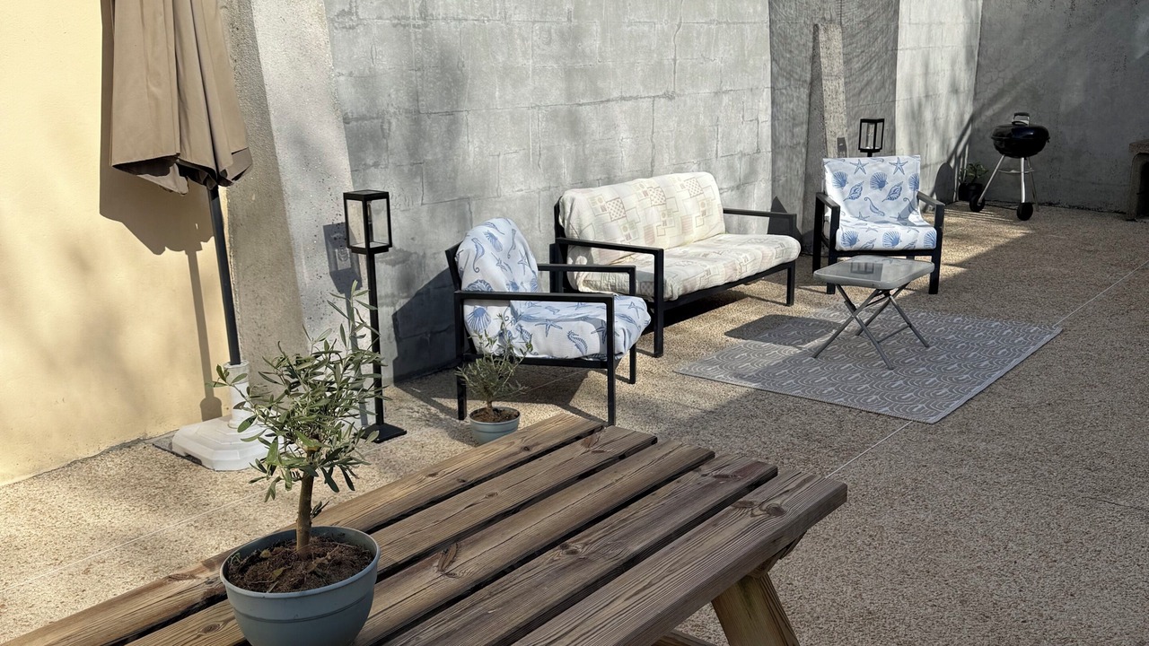 Photo of Patio Balcony in Saint-Nic