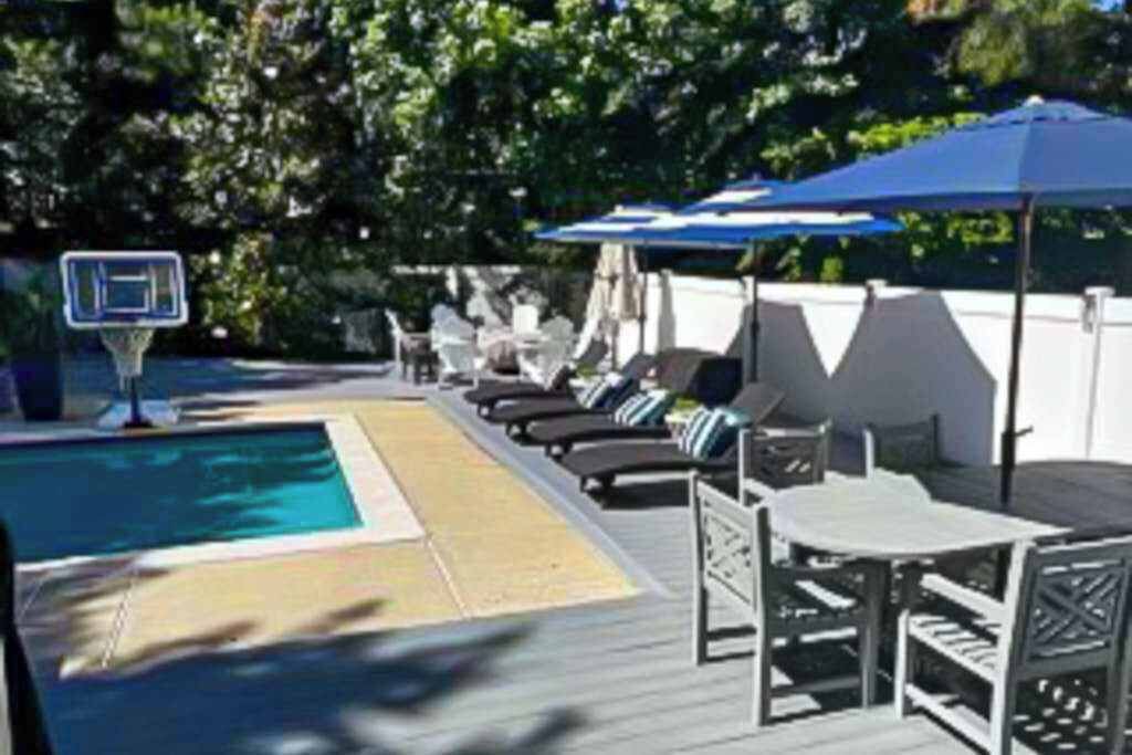 Photo of Outdoor in Sandpiper Pines