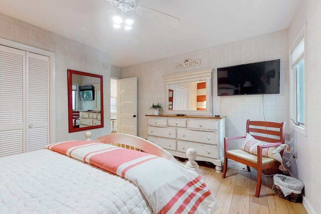 Photo of Bedroom in Sandpiper Pines