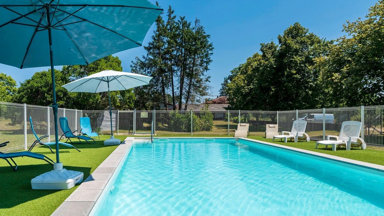 Photo of Outdoor in Lesperon