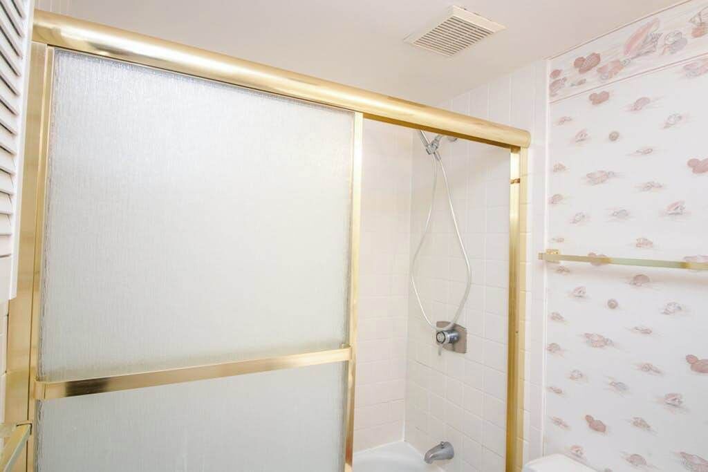 Photo of Bathroom in Bethany Beach