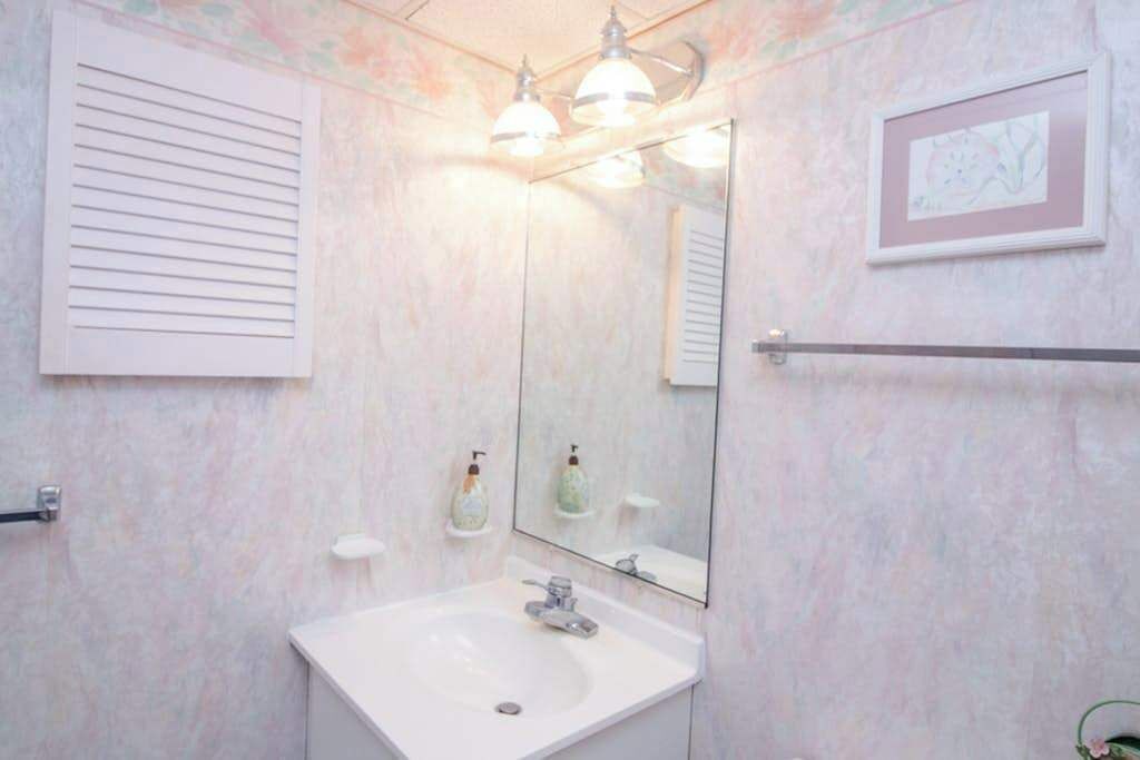 Photo of Bathroom in Bethany Beach
