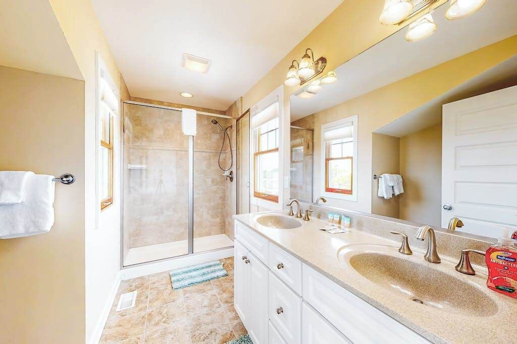 Photo of Bathroom in Fenwick Island