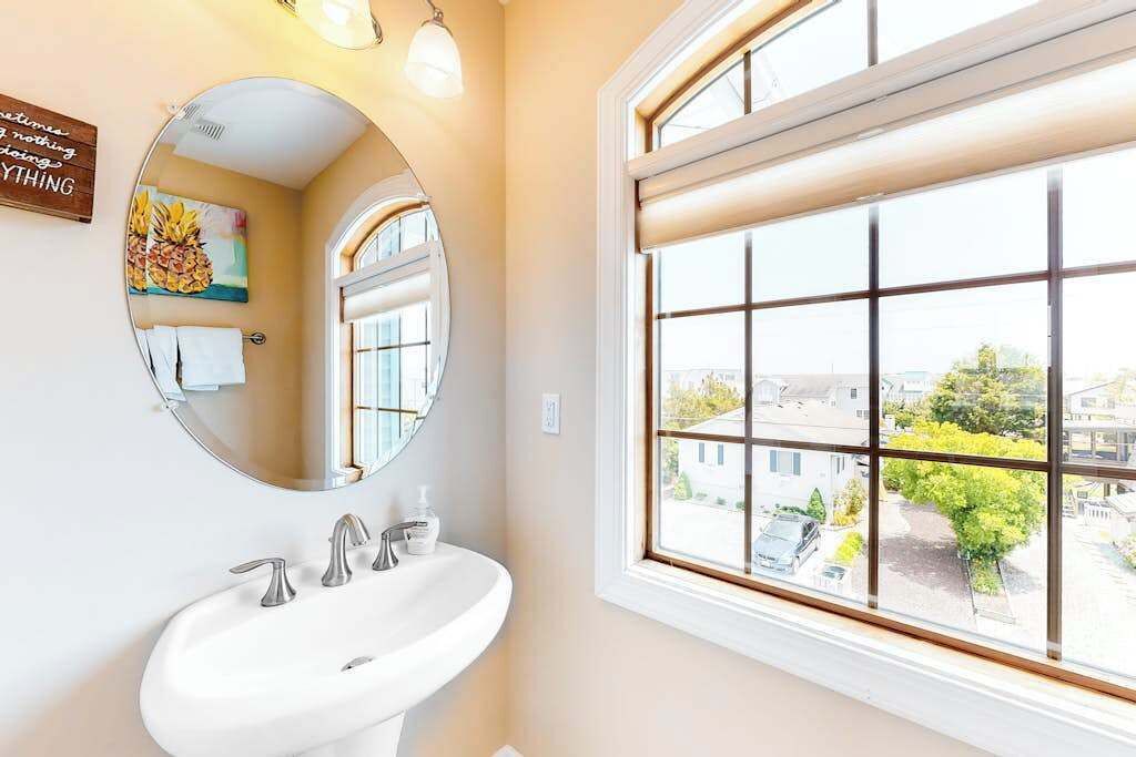 Photo of Bathroom in Fenwick Island