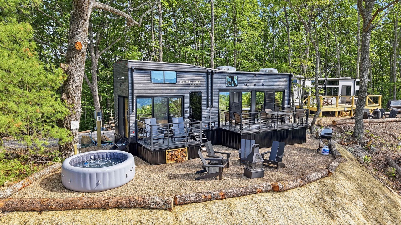 Photo of Patio Balcony in Tallassee