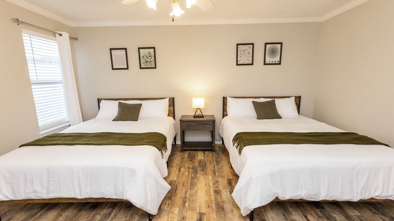 Photo of Bedroom in Fossil Creek