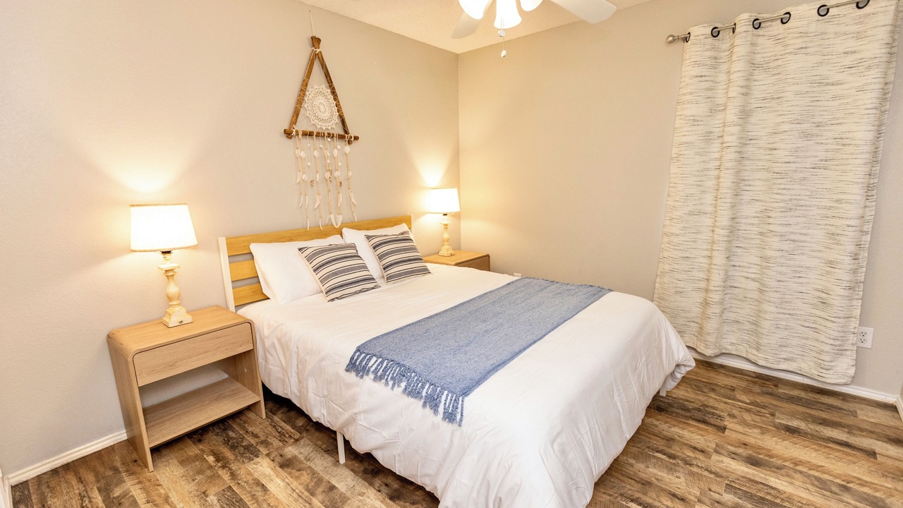 Photo of Bedroom in Fossil Creek