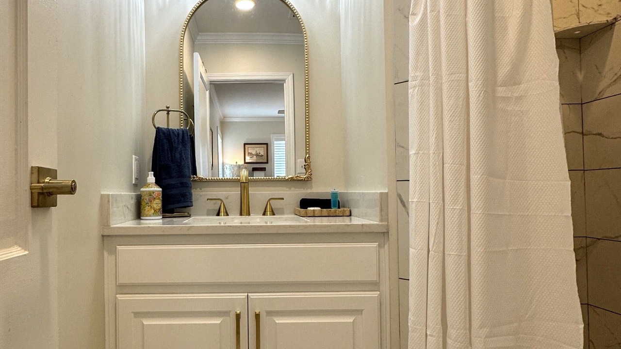 Photo of Bathroom in Tupelo