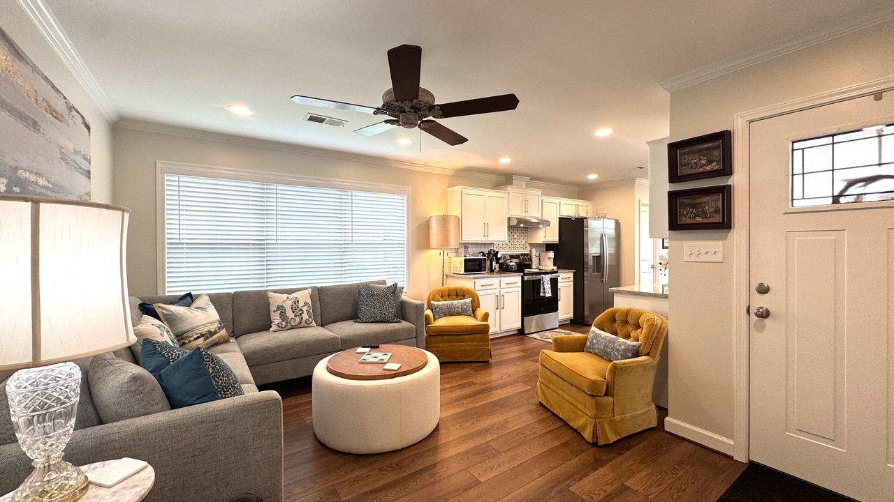 Photo of Livingroom in Tupelo