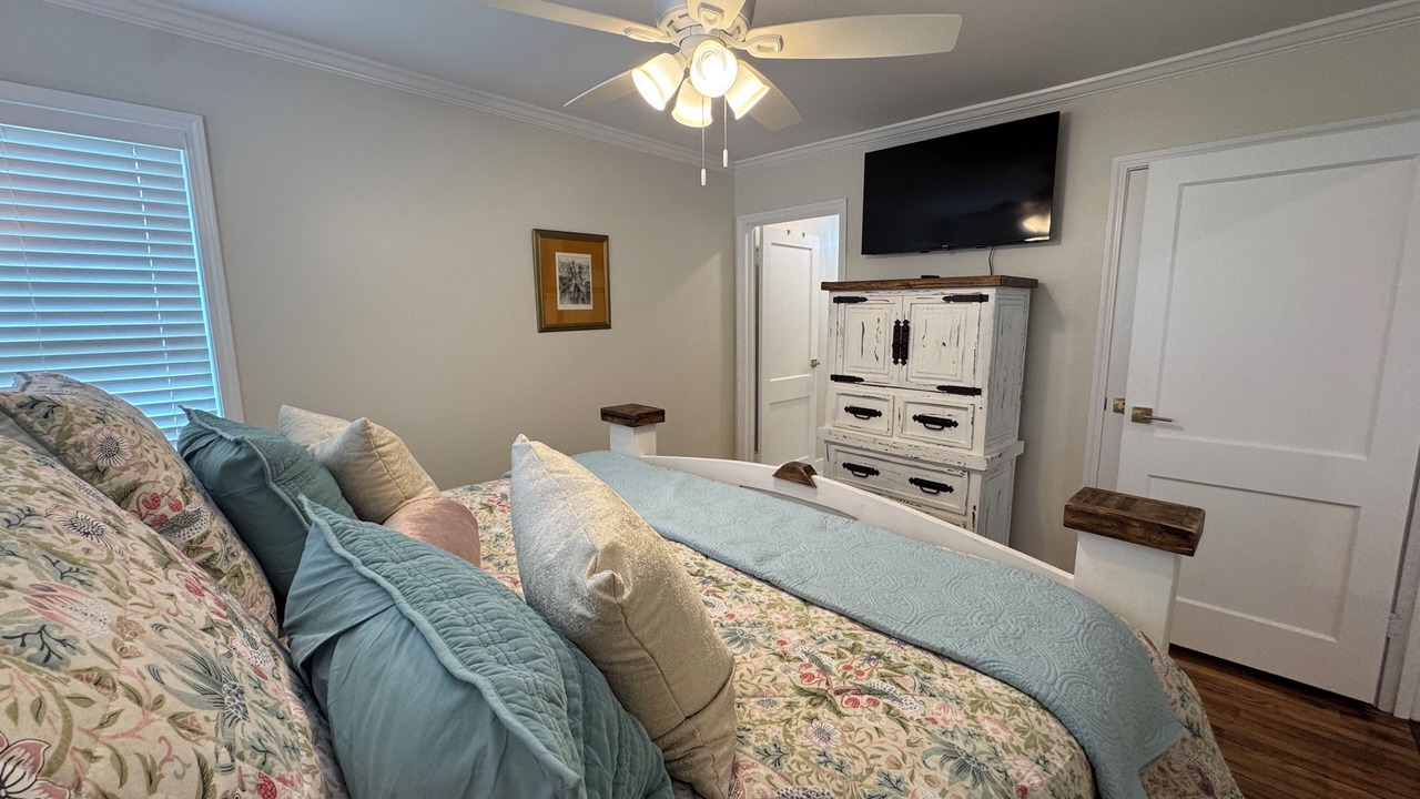 Photo of Bedroom in Tupelo