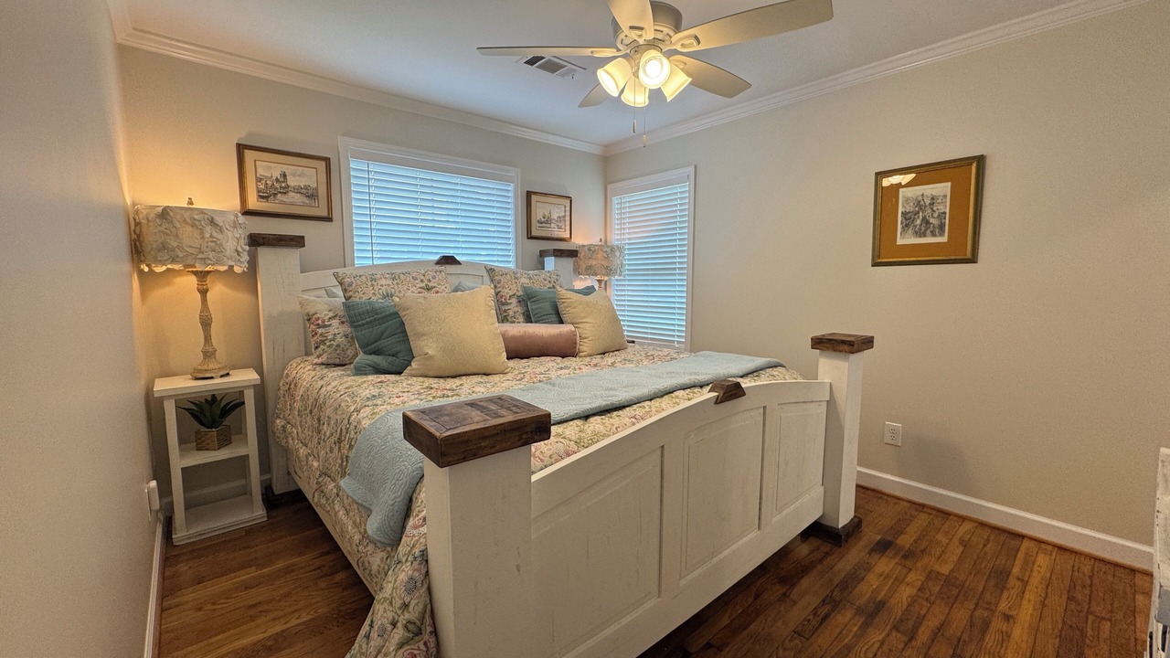 Photo of Bedroom in Tupelo