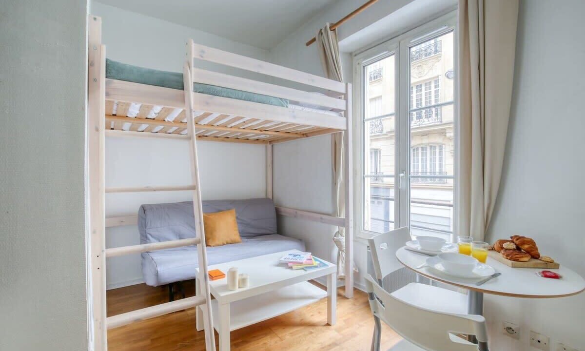 Photo of Livingroom in Batignolles