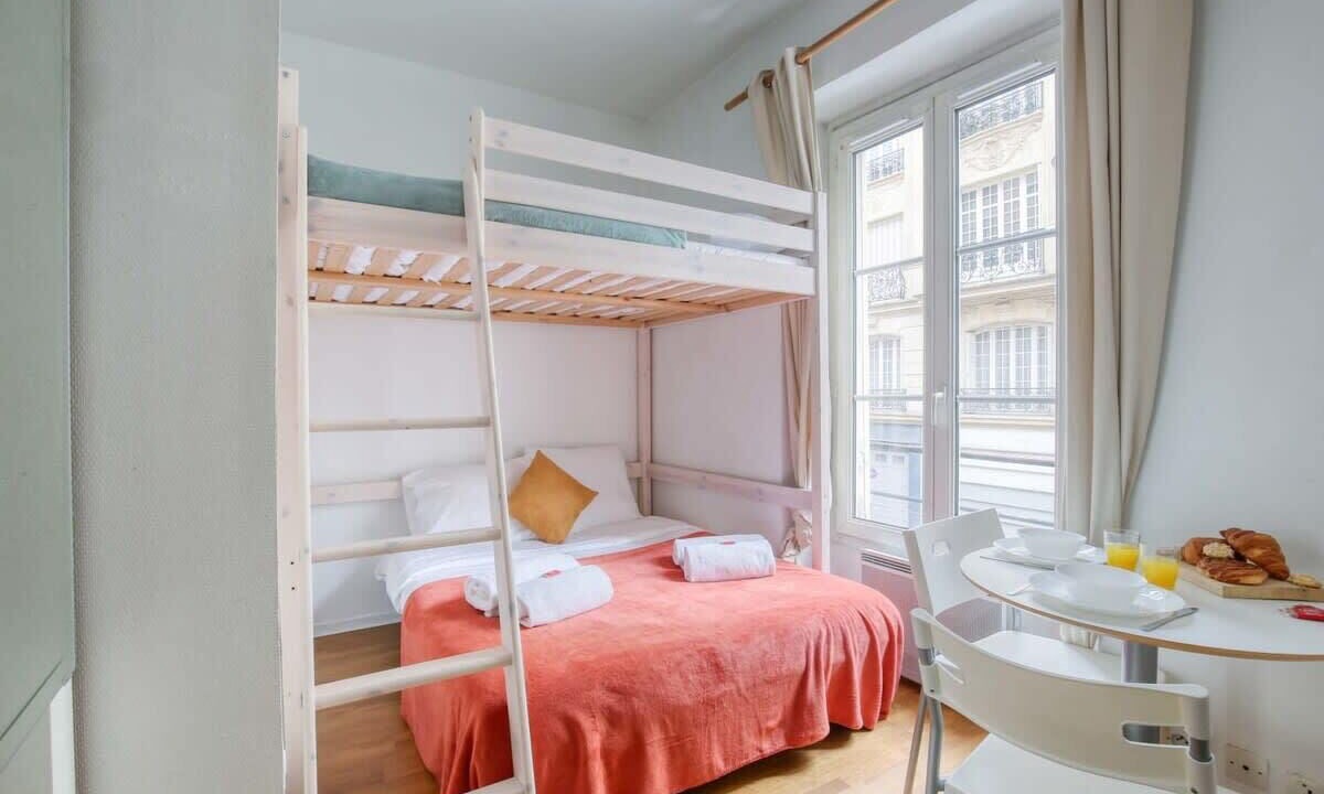 Photo of Livingroom in Batignolles