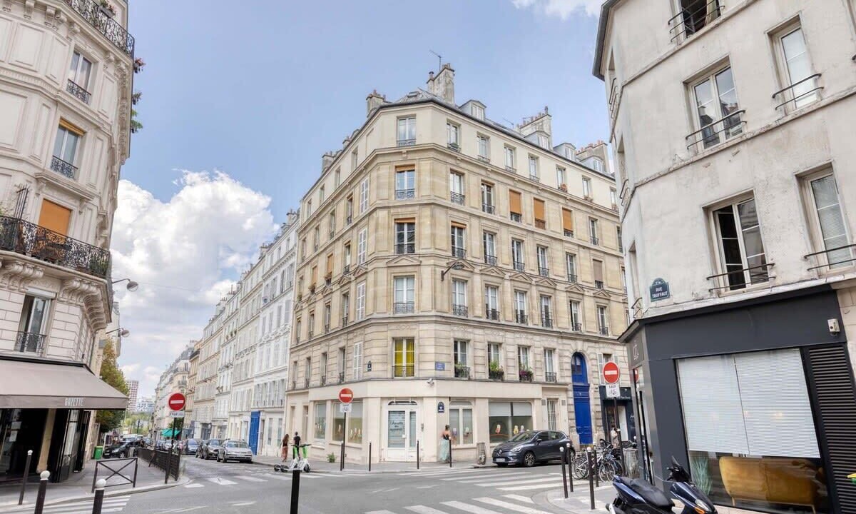 Photo of Others in Batignolles