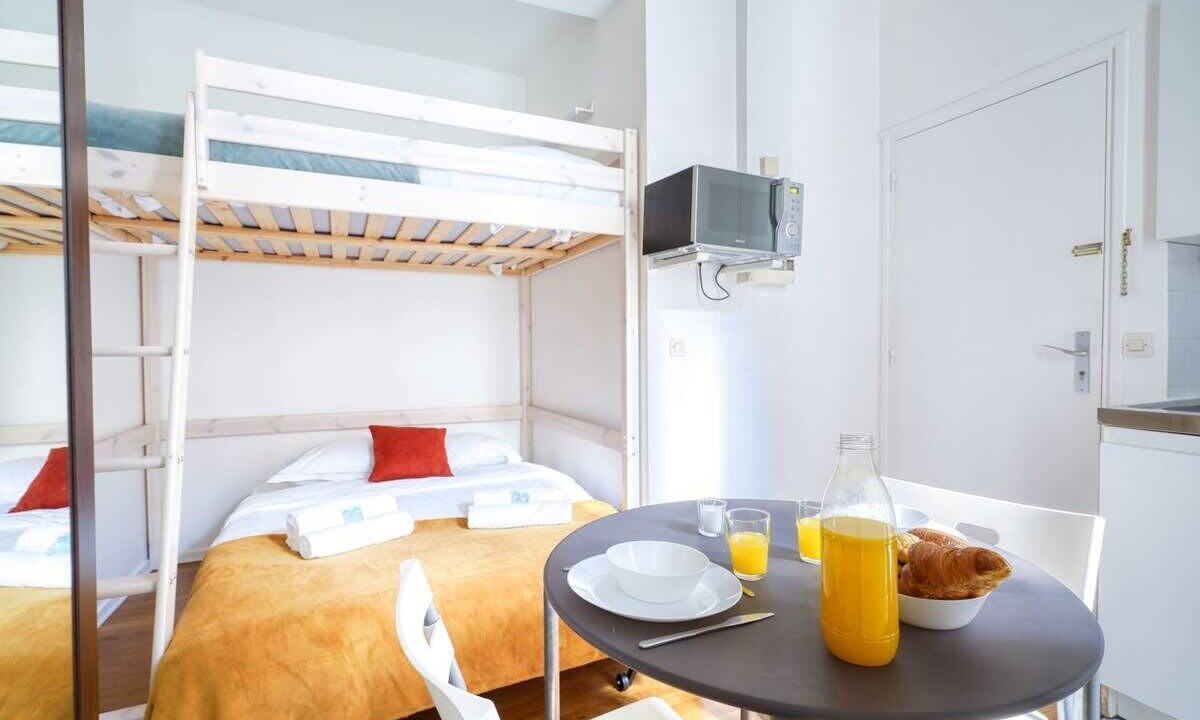 Photo of Livingroom in Batignolles