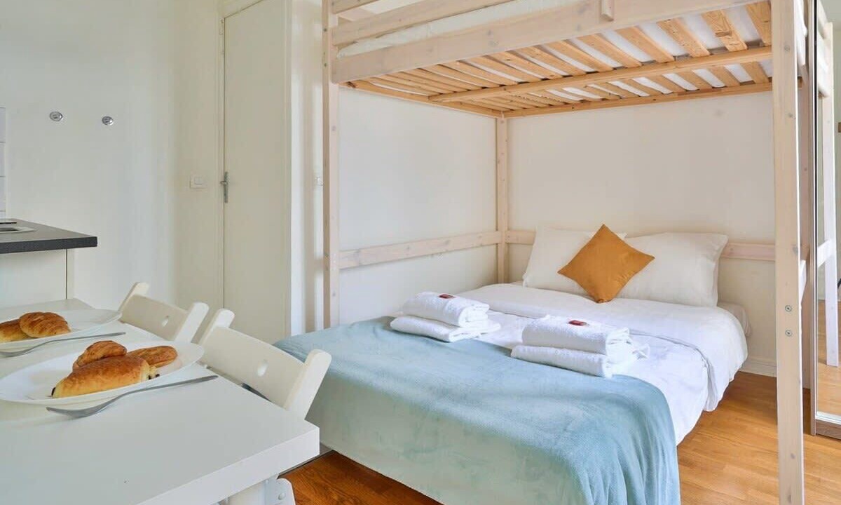 Photo of Bedroom in Batignolles