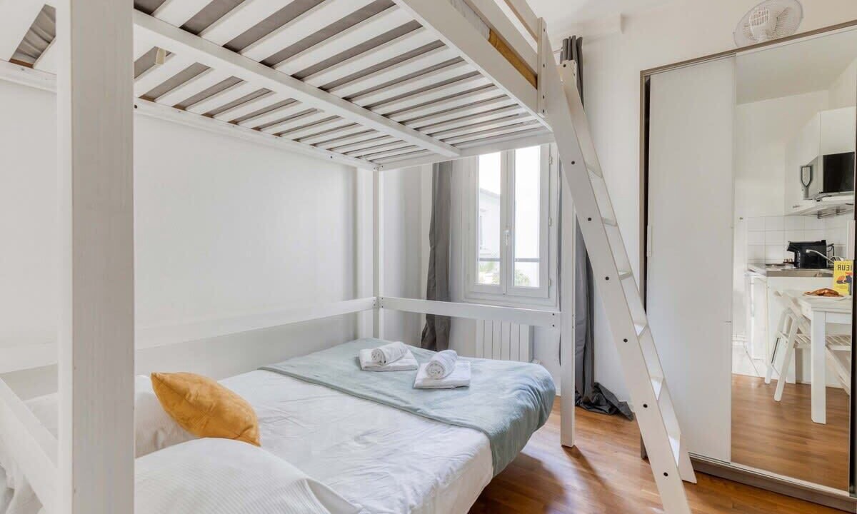 Photo of Bedroom in Batignolles