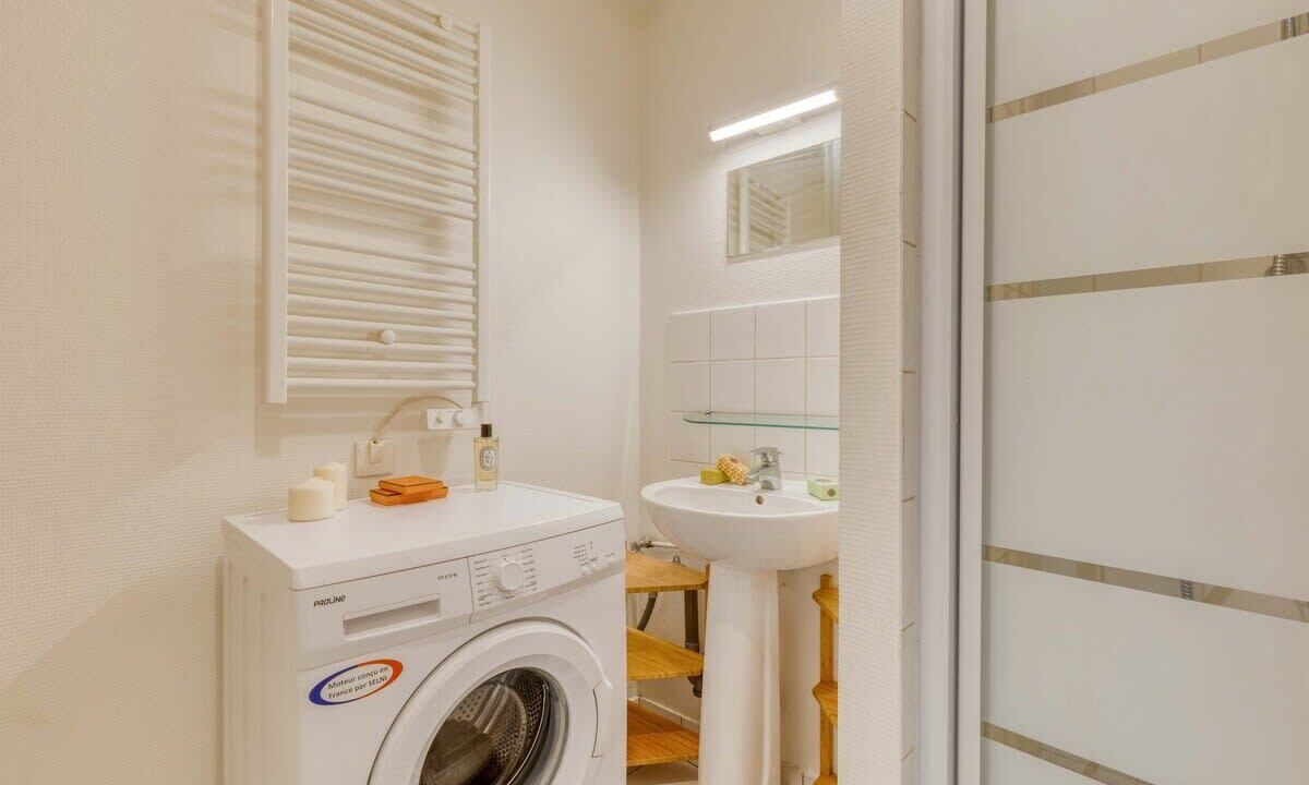 Photo of Bathroom in Batignolles