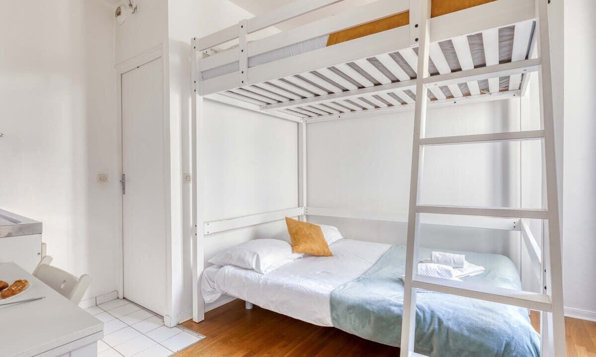 Photo of Bedroom in Batignolles