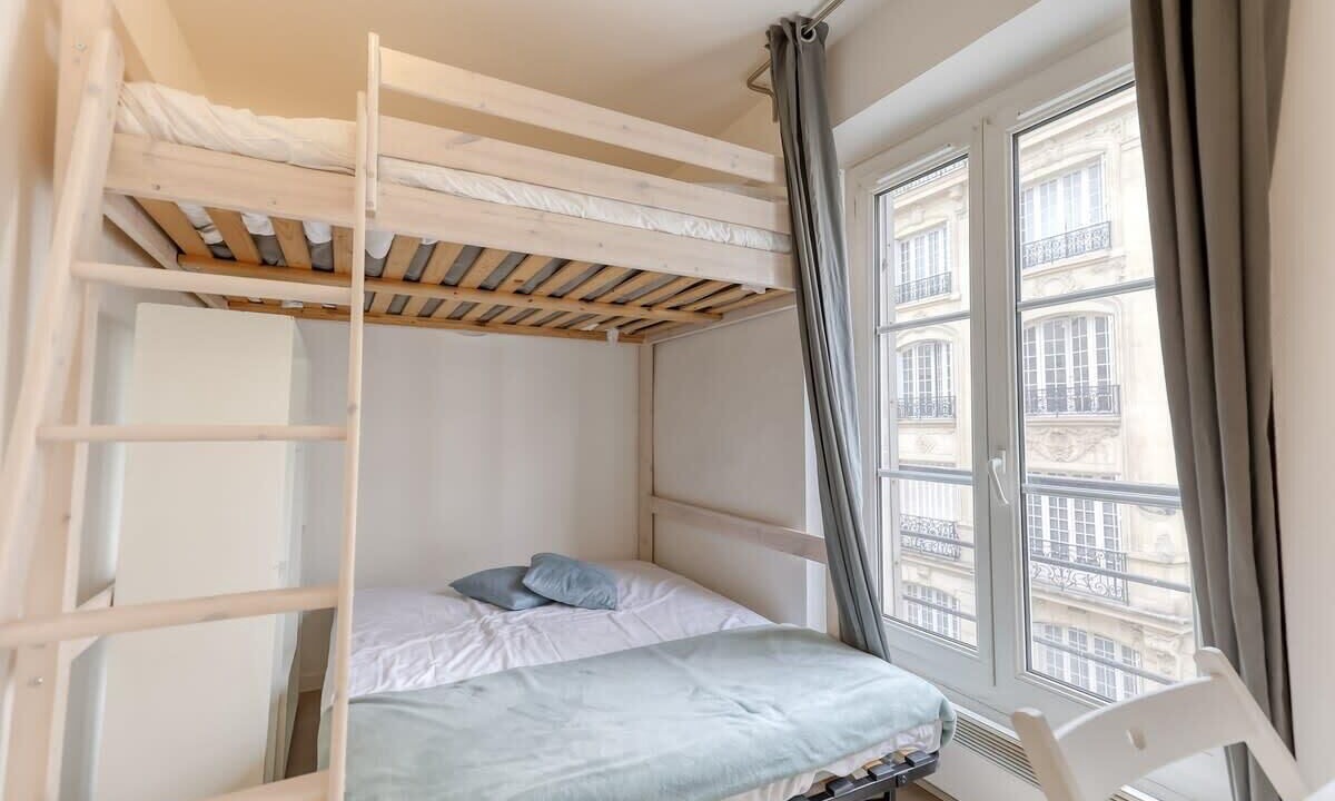 Photo of Bedroom in Batignolles