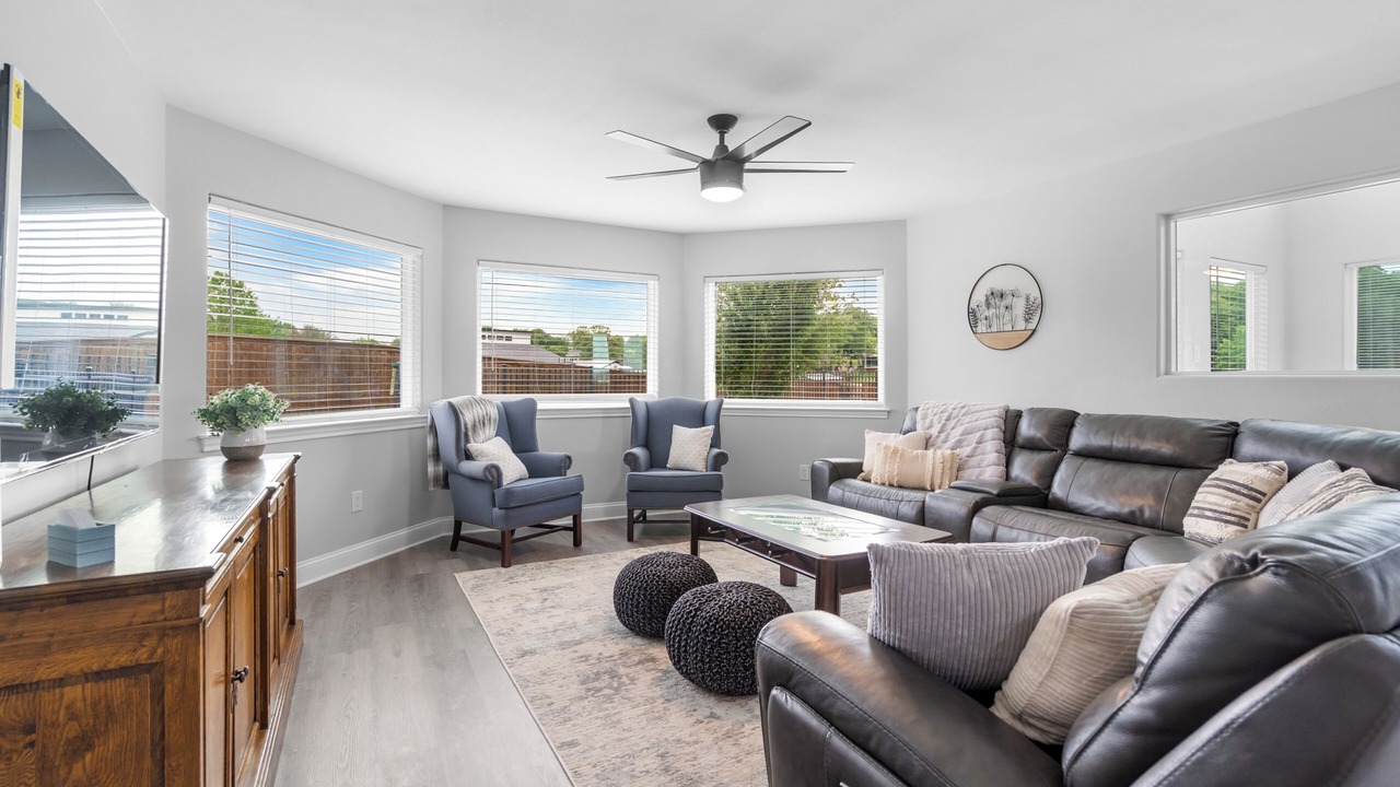 Photo of Livingroom in Azle
