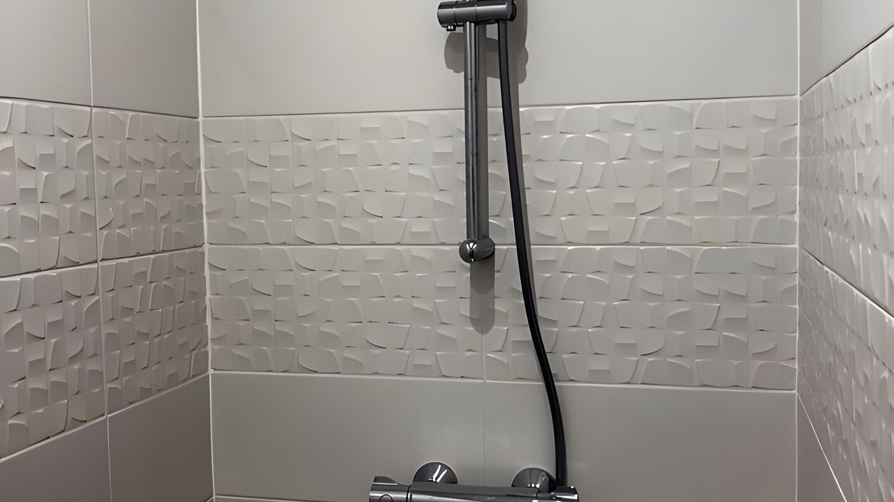Photo of Bathroom in Laille
