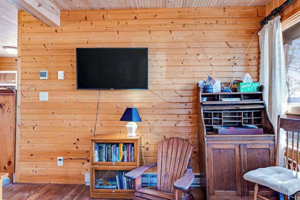 Photo of Livingroom in Three Lakes