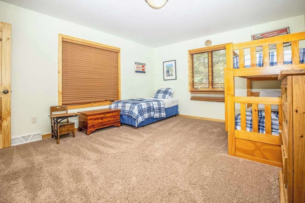 Photo of Bedroom in Woodruff