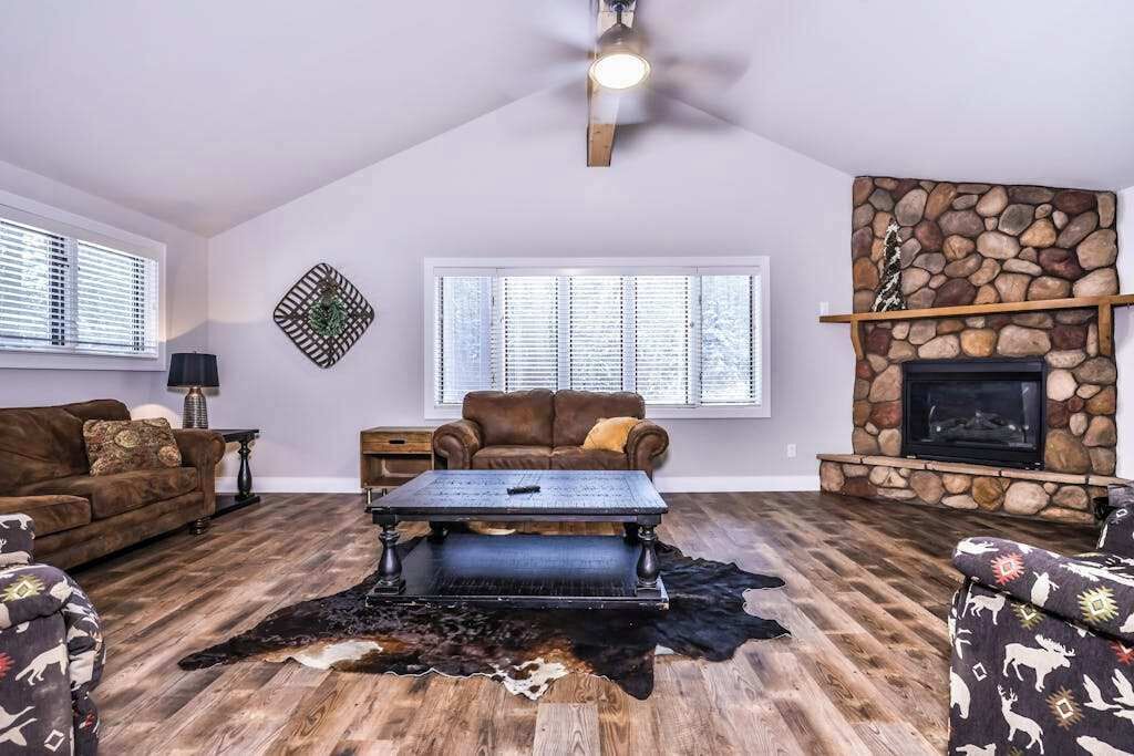 Photo of Livingroom in Manitowish Waters