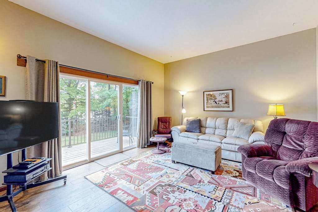 Photo of Livingroom in Mercer