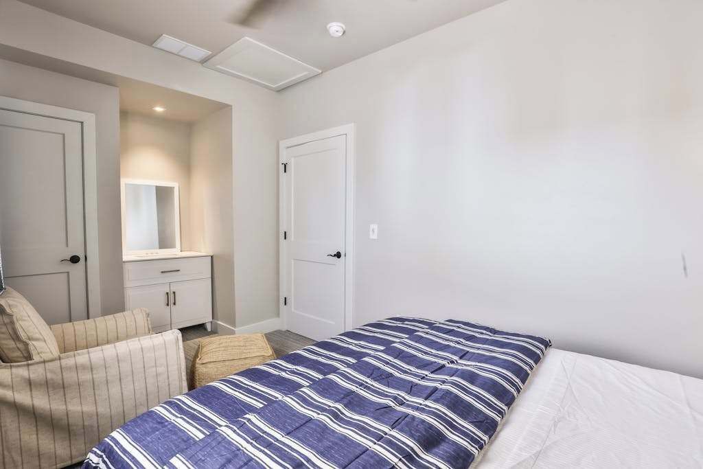 Photo of Bedroom in Minocqua