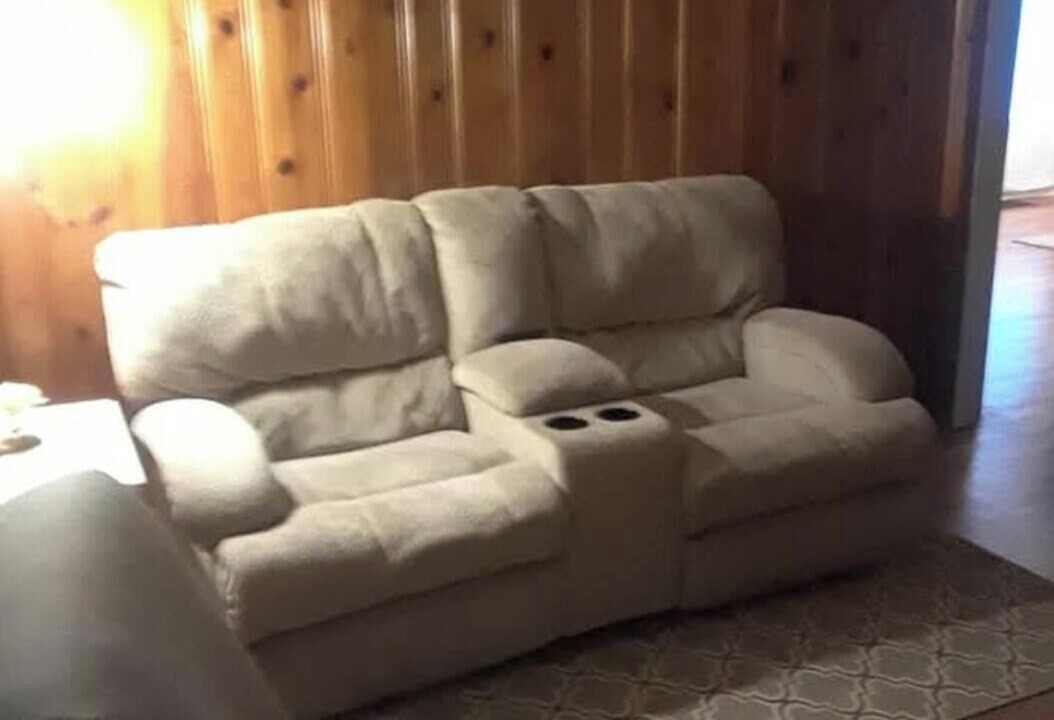 Photo of Livingroom in Maysville