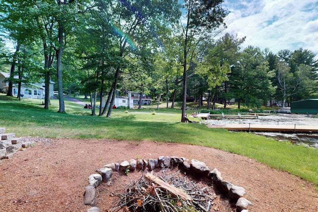 Photo of Outdoor in Arbor Vitae