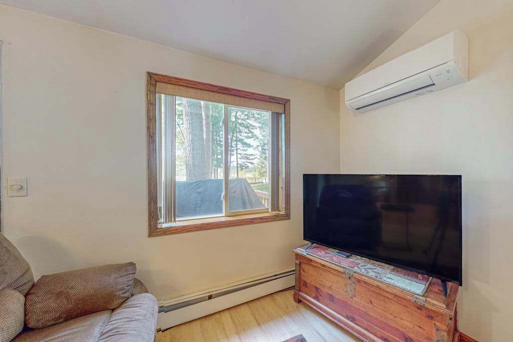 Photo of Livingroom in Arbor Vitae