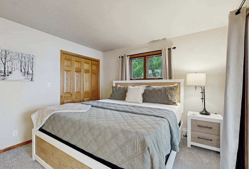 Photo of Bedroom in Arbor Vitae