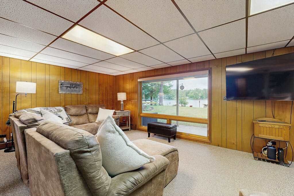Photo of Livingroom in Arbor Vitae