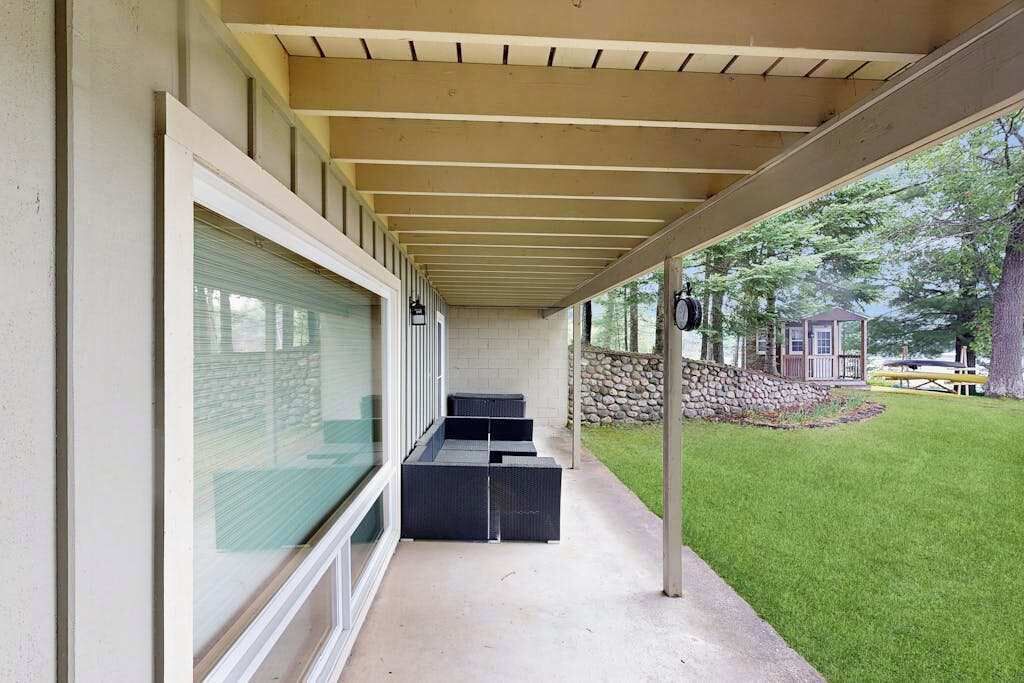 Photo of Patio Balcony in Arbor Vitae