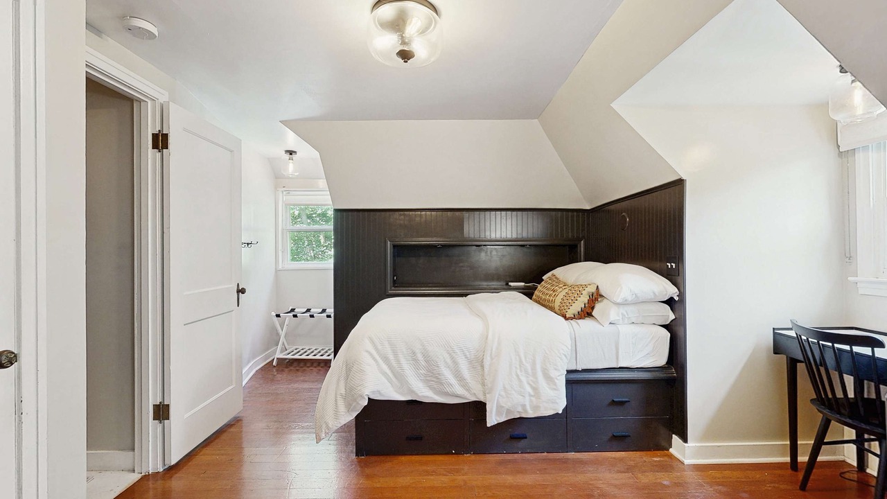 Photo of Bedroom in Baraboo