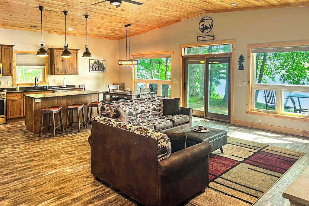 Photo of Livingroom in Minocqua