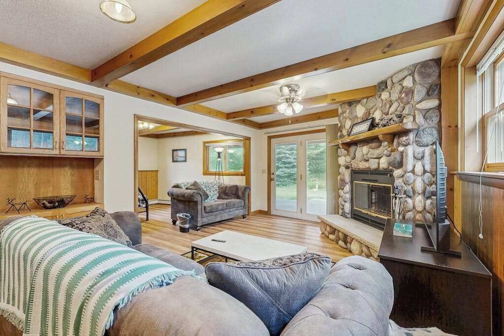 Photo of Livingroom in Friendship