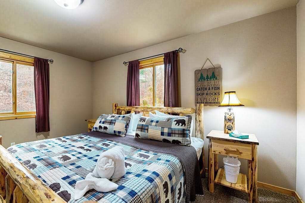 Photo of Bedroom in Friendship