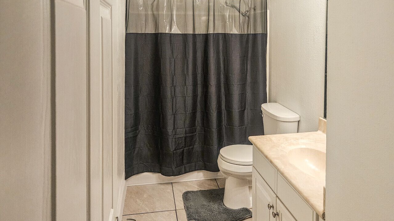 Photo of Bathroom in Central Escondido