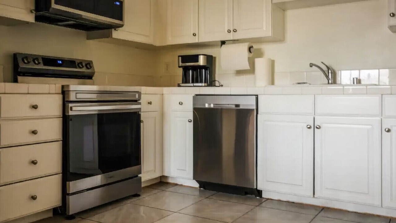 Photo of Kitchen in Central Escondido